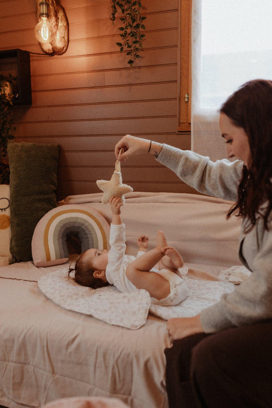 COFFRET : LE NOMADE 🍃 (Tapis à langer + pochon + attache tétine)